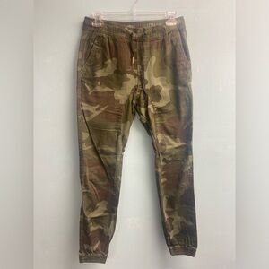 Brooklyn Cloth Camo Joggers Size Small